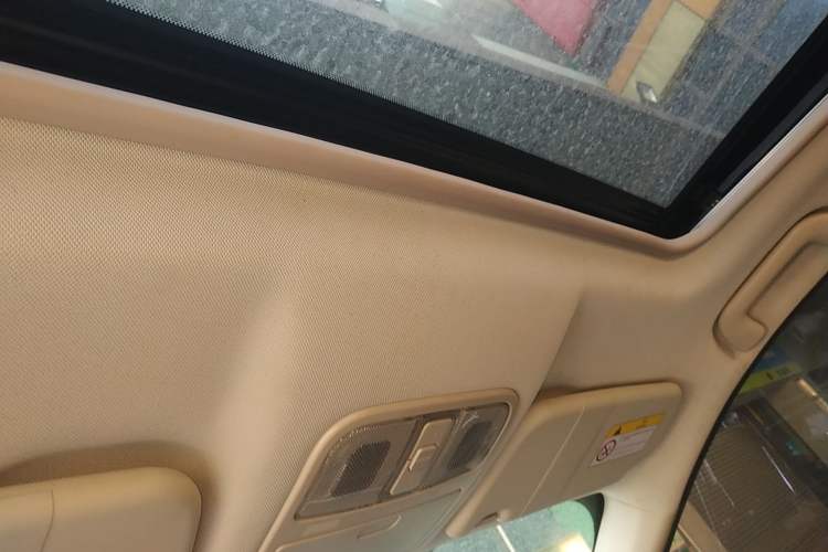 Used Dongfeng Fengon 580 2018 1.5T CVT Luxury Model Headliner