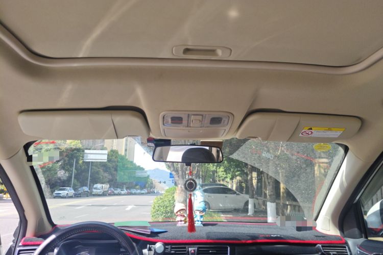 Used Dongfeng Fengon 580 2018 1.8L Manual Comfort Model Headliner