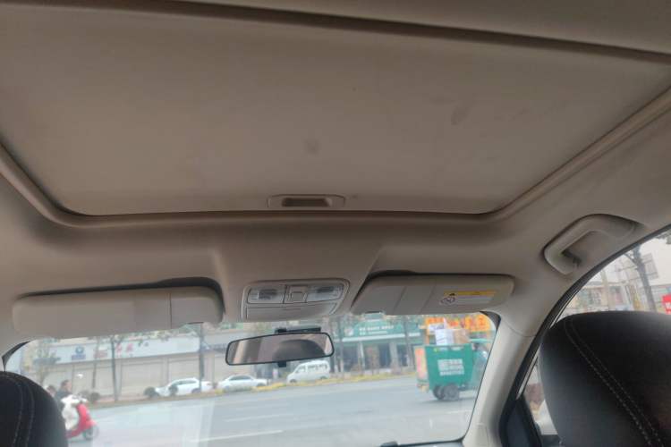 Used Dongfeng Fengon 580 2018 1.8L Manual Comfort Model Headliner