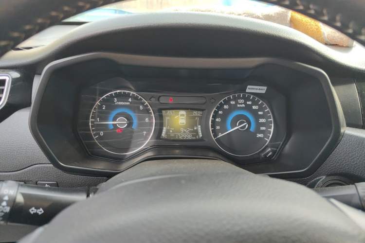 Used Dongfeng Fengon 580 2018 1.8L Manual Comfort Model Instrument Cluster