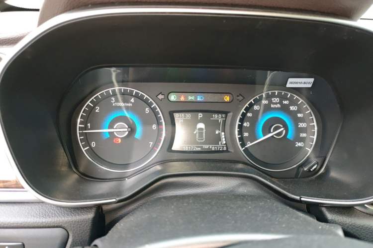Used Dongfeng Fengon 580 2018 1.5T CVT Smart Connectivity Version Instrument Cluster
