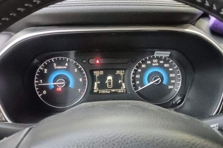 Used Dongfeng Fengon 580 2018 1.5T Manual Smart Edition Instrument Cluster