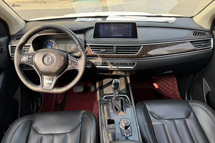 Used Dongfeng Fengon 580 2018 Revised Version 1.5T CVT Luxury Edition Interior 1