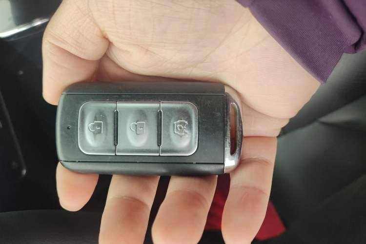 Used Dongfeng Fengon 580 2018 1.5T CVT Luxury Model Interior 1