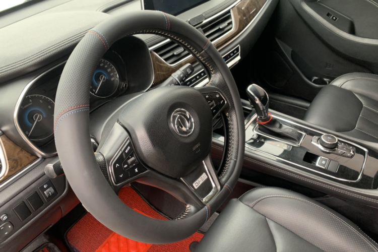 Used Dongfeng Fengon 580 2018 1.5T CVT Luxury Model Interior 2