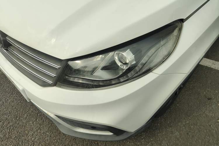 Used Dongfeng Fengon 580 2018 1.5T CVT Luxury Model Left Front Headlight