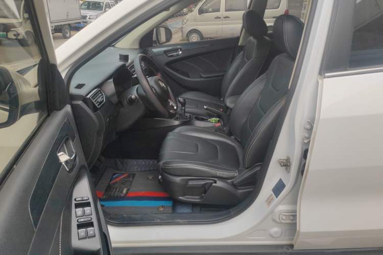 Used Dongfeng Fengon 580 2018 1.8L Manual Comfort Model Left Front Seat