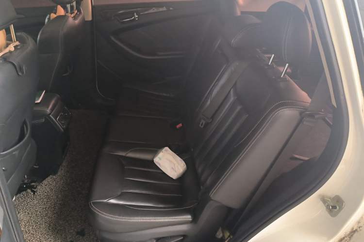 Used Dongfeng Fengon 580 2018 1.5T CVT ZhiShang Version Left Rear Seat