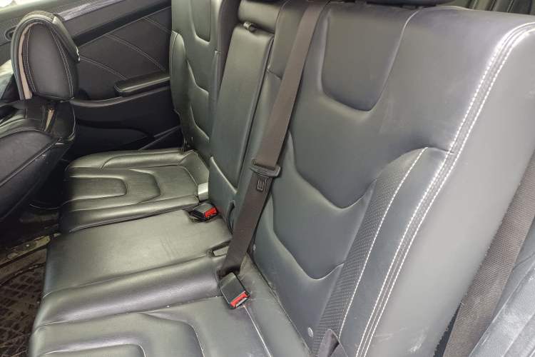 Used Dongfeng Fengon 580 2018 1.8L Manual Comfort Model Left Rear Seat