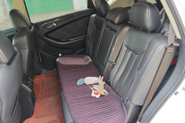Used Dongfeng Fengon 580 2018 1.5T Manual Luxury Model Left Rear Seat