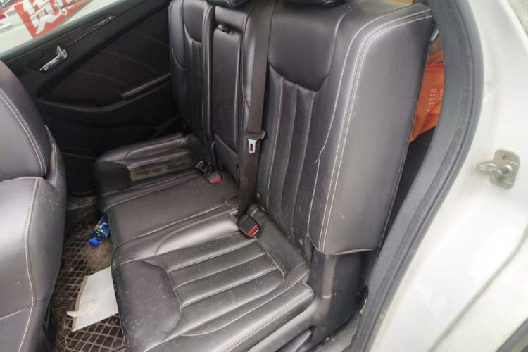 Used Dongfeng Fengon 580 2018 1.5T CVT ZhiShang Version Left Rear Seat
