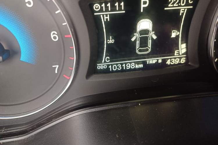 Used Dongfeng Fengon 580 2018 1.5T CVT Smart Connectivity Version Odometer Close Up
