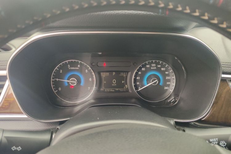 Used Dongfeng Fengon 580 2018 1.5T CVT Luxury Model Odometer Close Up