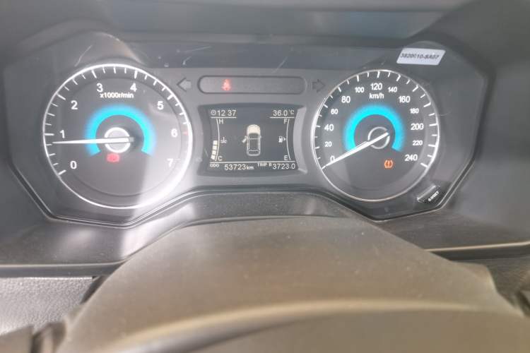 Used Dongfeng Fengon 580 2018 Revised Version 1.8L Manual Comfort Edition Odometer Close Up