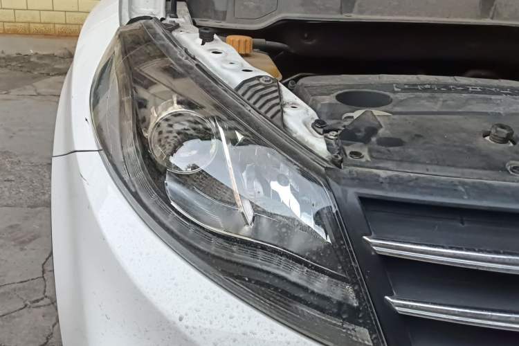 Used Dongfeng Fengon 580 2018 1.5T Manual Smart Edition Right Front Headlight