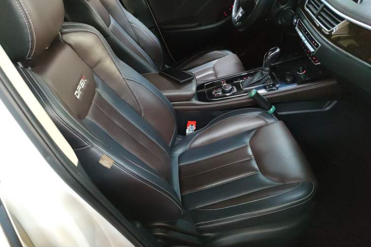 Used Dongfeng Fengon 580 2018 1.5T CVT Luxury Model Right Front Seat