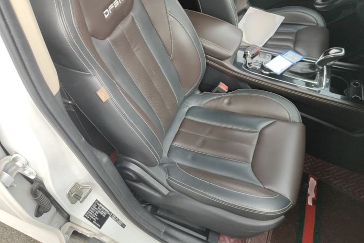 Used Dongfeng Fengon 580 2018 1.5T CVT Luxury Model Right Front Seat