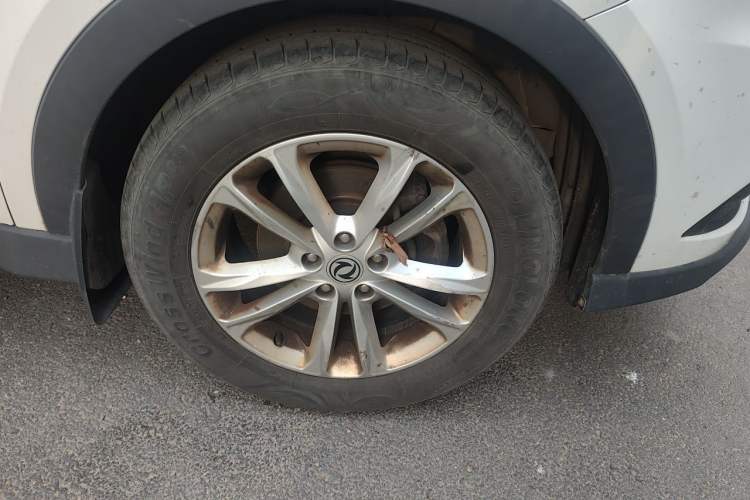 Used Dongfeng Fengon 580 2018 1.8L Manual Comfort Model Right Front Wheel Hub