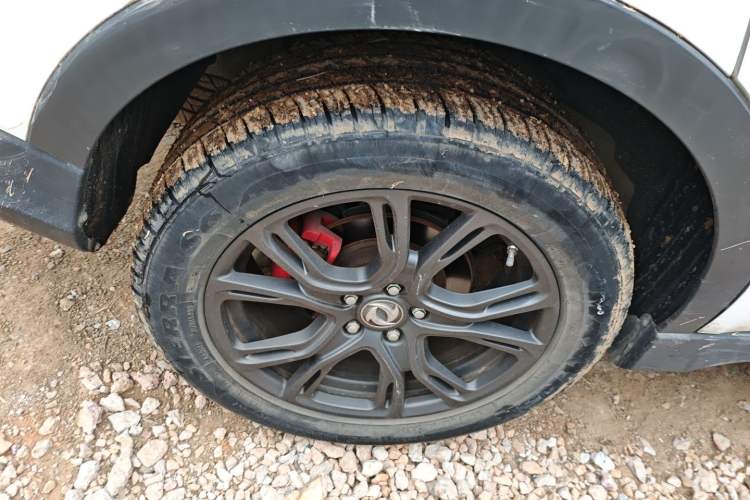 Used Dongfeng Fengon 580 2018 1.5T CVT Smart Connectivity Version Right Rear Wheel Hub