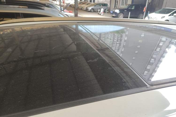 Used Dongfeng Fengon 580 2018 1.5T CVT Smart Connectivity Version Roof