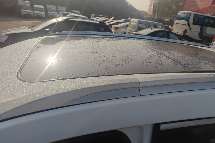 Used Dongfeng Fengon 580 2018 1.5T CVT Smart Connectivity Version Roof