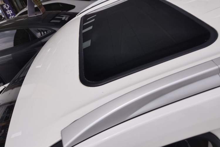 Used Dongfeng Fengon 580 2018 1.5T CVT Luxury Model Roof