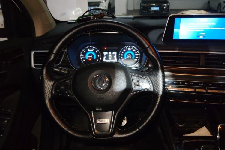 Used Dongfeng Fengon 580 2018 1.5T CVT Luxury Model Steering Wheel