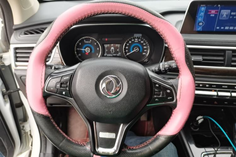 Used Dongfeng Fengon 580 2018 1.5T CVT Luxury Model Steering Wheel