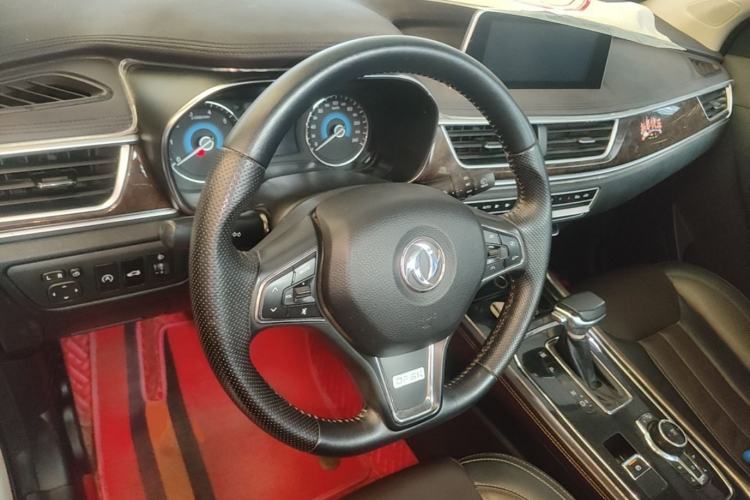 Used Dongfeng Fengon 580 2018 1.5T CVT Smart Connectivity Version Steering Wheel