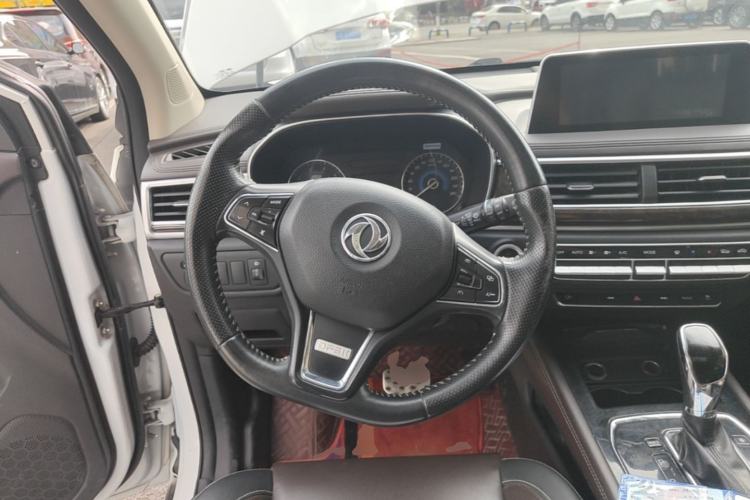 Used Dongfeng Fengon 580 2018 1.5T CVT Luxury Model Steering Wheel