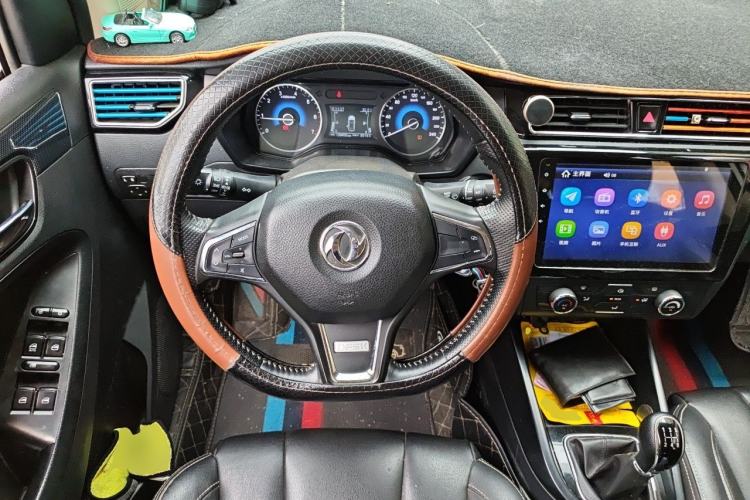 Used Dongfeng Fengon 580 2018 1.8L Manual Comfort Model Steering Wheel