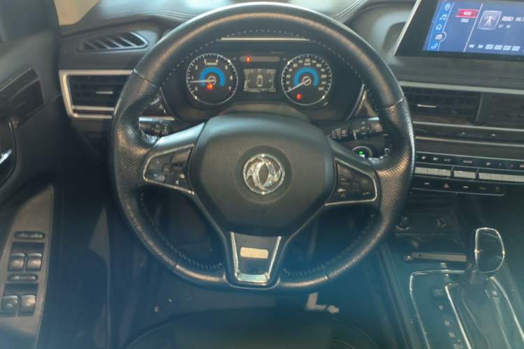 Used Dongfeng Fengon 580 2018 1.5T CVT Luxury Model Steering Wheel
