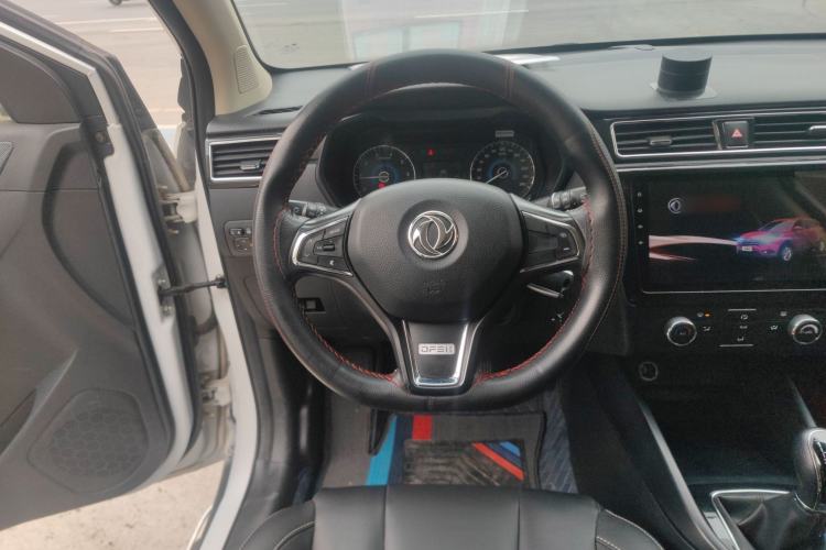 Used Dongfeng Fengon 580 2018 1.8L Manual Comfort Model Steering Wheel