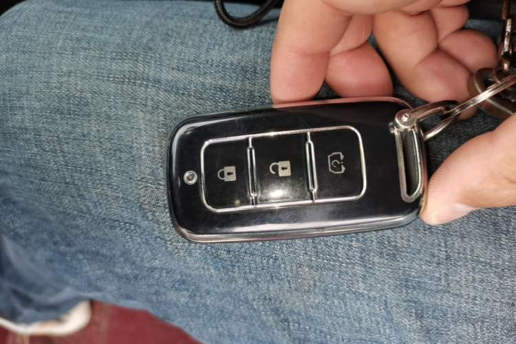 Used Dongfeng Fengon 580 2018 1.5T CVT Luxury Model Vehicle Key