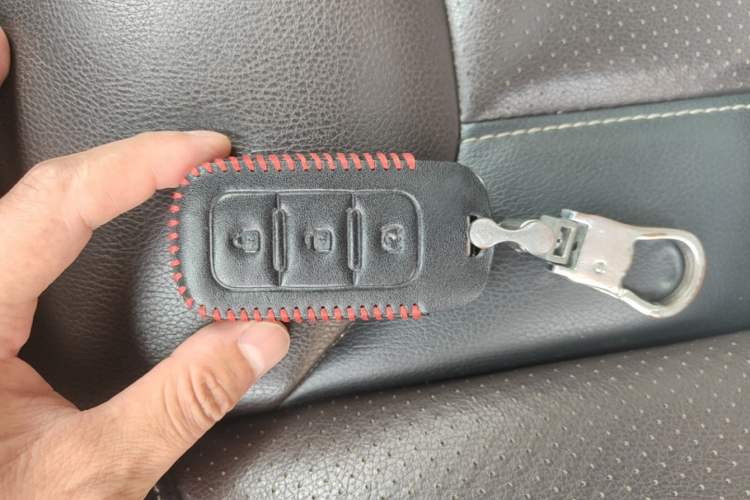 Used Dongfeng Fengon 580 2018 1.5T CVT Luxury Model Vehicle Key