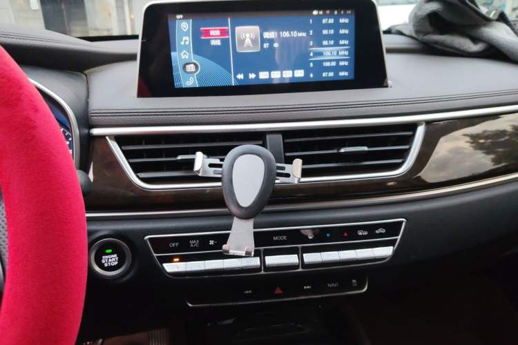 Used Dongfeng Fengon 580 2020 1.5T CVT Luxury Edition Audio And AC Panel