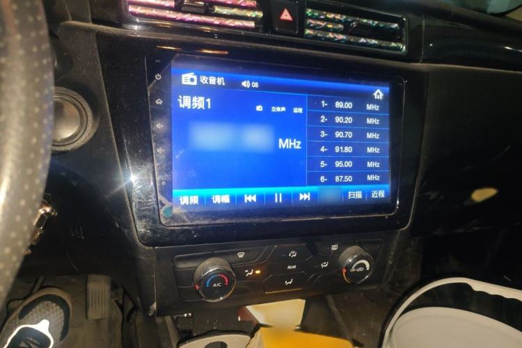 Used Dongfeng Fengon 580 2020 1.8L Manual Comfort Model Audio And AC Panel
