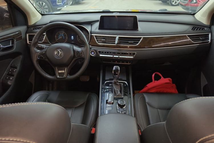 Used Dongfeng Fengon 580 2020 1.5T CVT Luxury Edition Center Console
