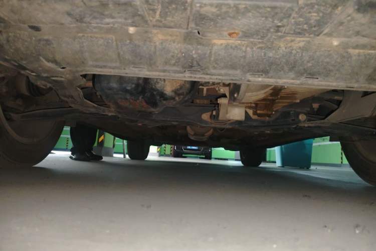 Used Dongfeng Fengon 580 2020 1.8L Manual Comfort Model Chassis Front