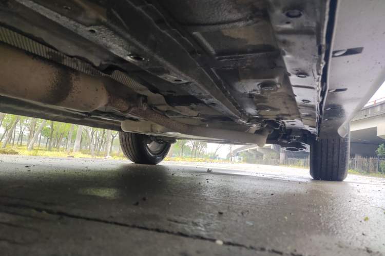 Used Dongfeng Fengon 580 2020 1.5T CVT Luxury Edition Chassis Front Left