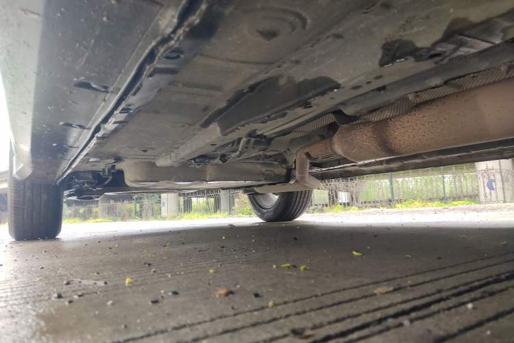 Used Dongfeng Fengon 580 2020 1.5T CVT Luxury Edition Chassis Front Right
