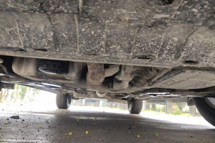 Used Dongfeng Fengon 580 2020 1.5T CVT Luxury Edition Chassis Front