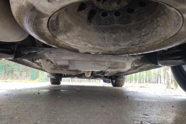 Used Dongfeng Fengon 580 2020 1.5T CVT Luxury Edition Chassis Rear