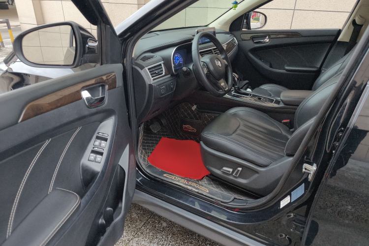 Used Dongfeng Fengon 580 2020 1.5T CVT Luxury Edition Driver Seat