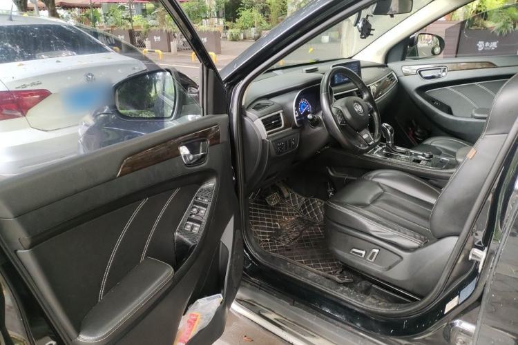 Used Dongfeng Fengon 580 2020 1.5T CVT Luxury Edition Driver Seat