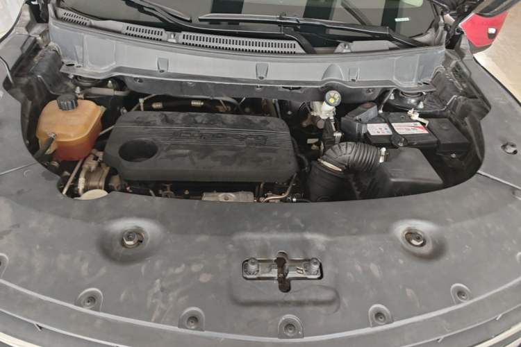 Used Dongfeng Fengon 580 2020 1.5T CVT Luxury Edition Engine Bay