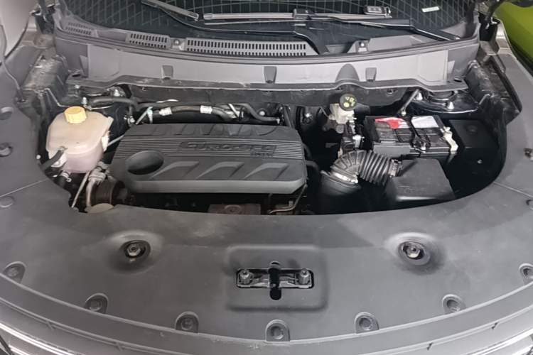 Used Dongfeng Fengon 580 2020 1.5T CVT Luxury Edition Engine Bay