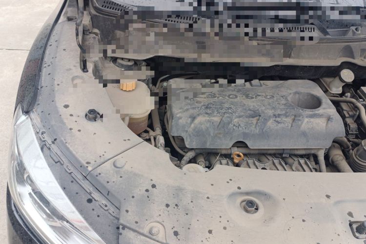 Used Dongfeng Fengon 580 2020 1.8L Manual Comfort Model Engine Bay Right
