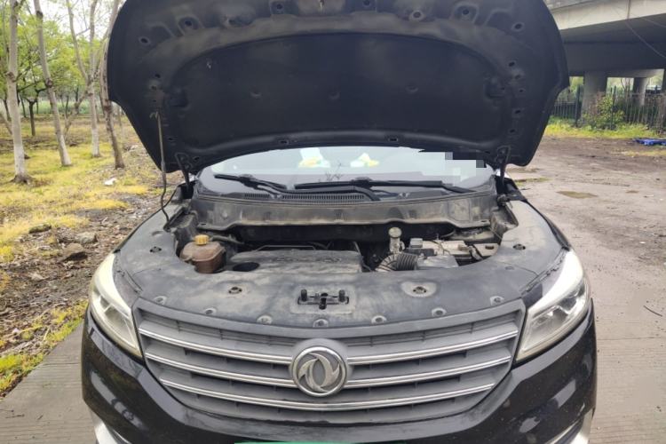 Used Dongfeng Fengon 580 2020 1.5T CVT Luxury Edition Engine Bay