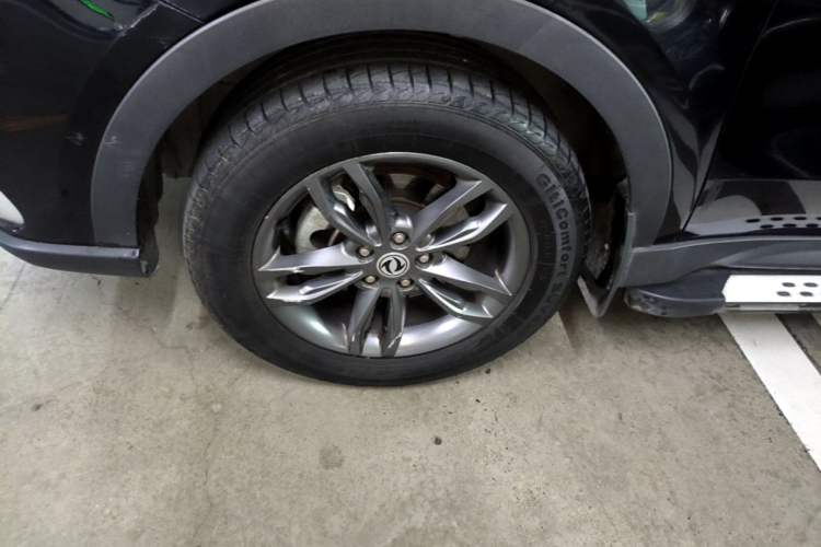 Used Dongfeng Fengon 580 2020 1.5T CVT Luxury Edition Exterior 4